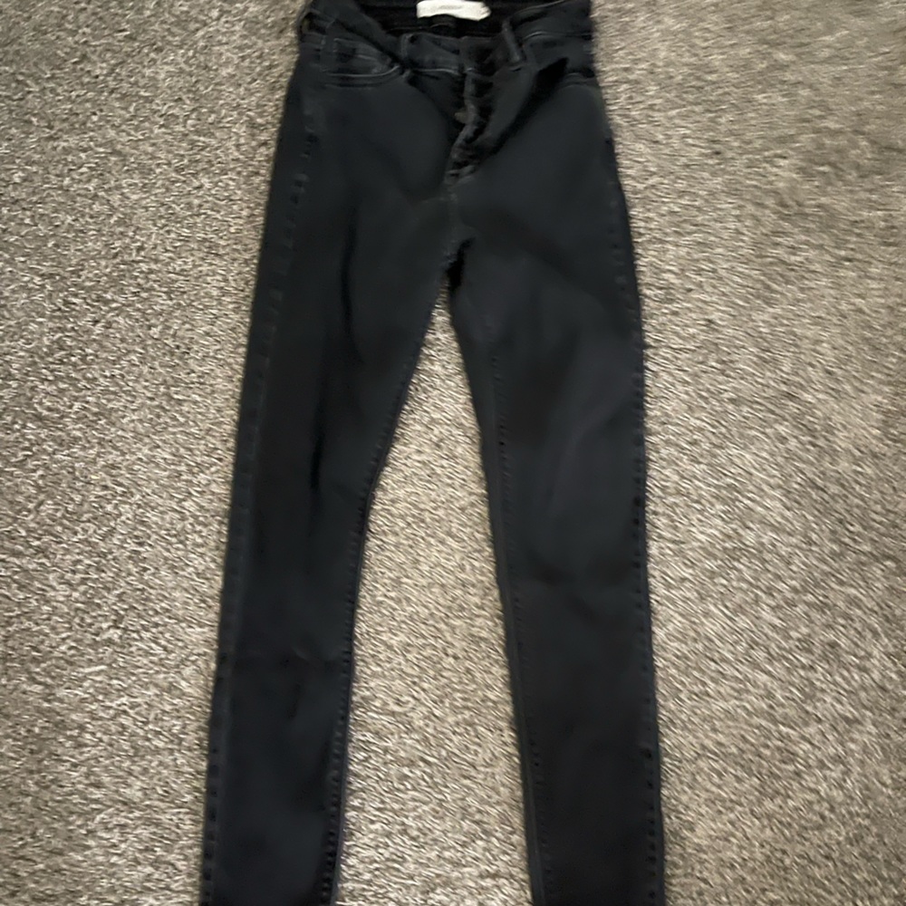 Black skinny jeans